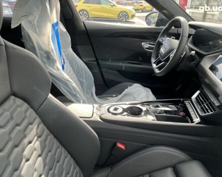 Ауди RS e-tron GT, объемом двигателя 0 л и пробегом 0 тыс. км за 156717 $, фото 30 на Automoto.ua