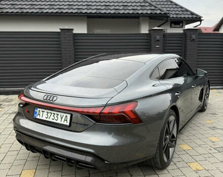 Ауді RS e-tron GT 2021 у Коломые на Automoto.ua Сірий Ауді RS e-tron GT, об'ємом двигуна 0 л та пробігом 58 тис. км за 58000 $, фото 12 на Automoto.ua