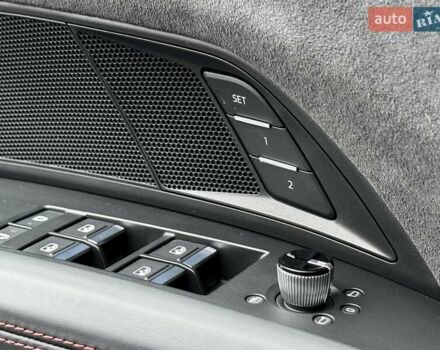 Серый Ауди RS e-tron GT, объемом двигателя 0 л и пробегом 48 тыс. км за 67700 $, фото 26 на Automoto.ua