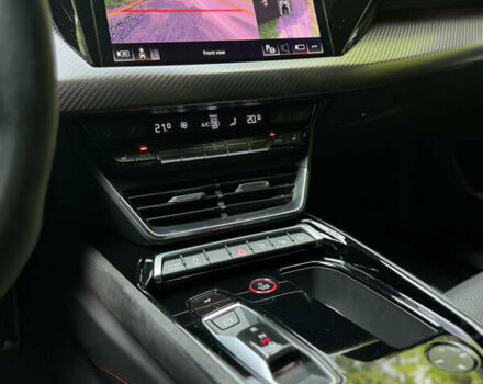 Серый Ауди RS e-tron GT, объемом двигателя 0 л и пробегом 52 тыс. км за 70500 $, фото 30 на Automoto.ua