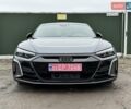 Серый Ауди RS e-tron GT, объемом двигателя 0 л и пробегом 48 тыс. км за 67700 $, фото 2 на Automoto.ua