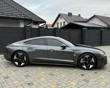 Ауді RS e-tron GT 2021 у Коломые на Automoto.ua Сірий Ауді RS e-tron GT, об'ємом двигуна 0 л та пробігом 58 тис. км за 58000 $, фото 2 на Automoto.ua