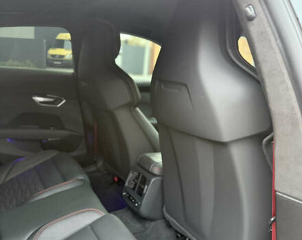 Ауді RS e-tron GT 2021 у Коломые на Automoto.ua Сірий Ауді RS e-tron GT, об'ємом двигуна 0 л та пробігом 58 тис. км за 58000 $, фото 27 на Automoto.ua