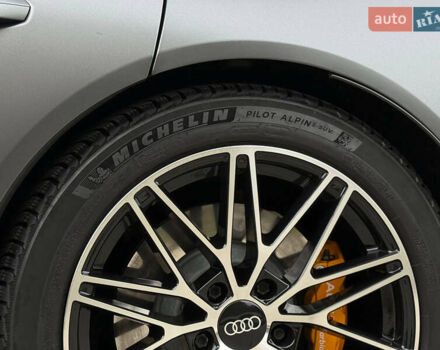 Сірий Ауді RS e-tron GT, об'ємом двигуна 0 л та пробігом 45 тис. км за 56000 $, фото 14 на Automoto.ua