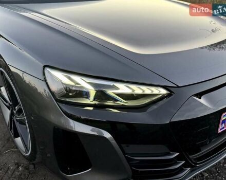 Серый Ауди RS e-tron GT, объемом двигателя 0 л и пробегом 48 тыс. км за 65500 $, фото 21 на Automoto.ua