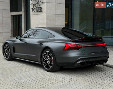 Сірий Ауді RS e-tron GT, об'ємом двигуна 0 л та пробігом 45 тис. км за 56000 $, фото 7 на Automoto.ua