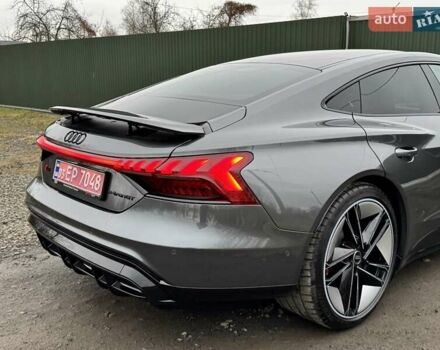 Серый Ауди RS e-tron GT, объемом двигателя 0 л и пробегом 48 тыс. км за 65500 $, фото 17 на Automoto.ua