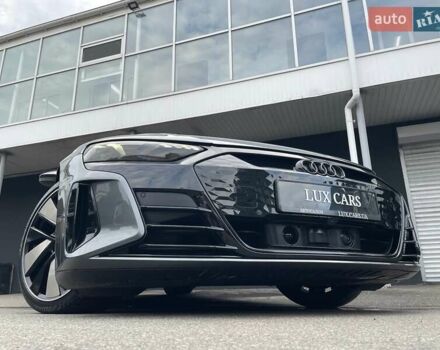 Сірий Ауді RS e-tron GT, об'ємом двигуна 0 л та пробігом 51 тис. км за 71900 $, фото 23 на Automoto.ua