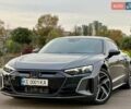 Сірий Ауді RS e-tron GT, об'ємом двигуна 0 л та пробігом 46 тис. км за 69900 $, фото 3 на Automoto.ua