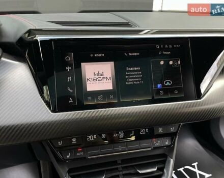 Сірий Ауді RS e-tron GT, об'ємом двигуна 0 л та пробігом 51 тис. км за 71900 $, фото 61 на Automoto.ua