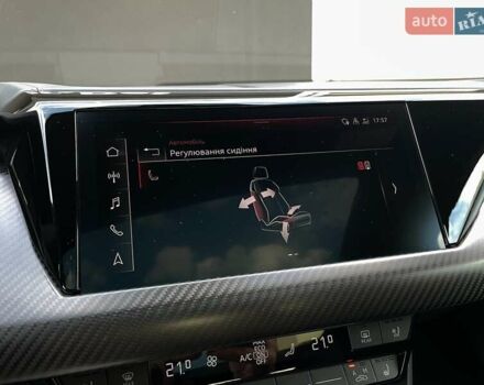 Сірий Ауді RS e-tron GT, об'ємом двигуна 0 л та пробігом 51 тис. км за 71900 $, фото 71 на Automoto.ua