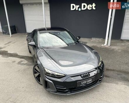 Сірий Ауді RS e-tron GT, об'ємом двигуна 0 л та пробігом 51 тис. км за 71900 $, фото 6 на Automoto.ua