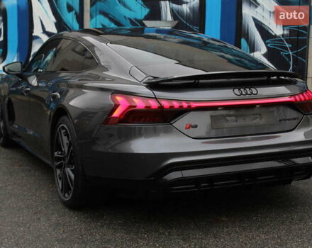 Сірий Ауді RS e-tron GT, об'ємом двигуна 0 л та пробігом 34 тис. км за 73800 $, фото 9 на Automoto.ua