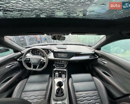 Сірий Ауді RS e-tron GT, об'ємом двигуна 0 л та пробігом 34 тис. км за 73800 $, фото 20 на Automoto.ua