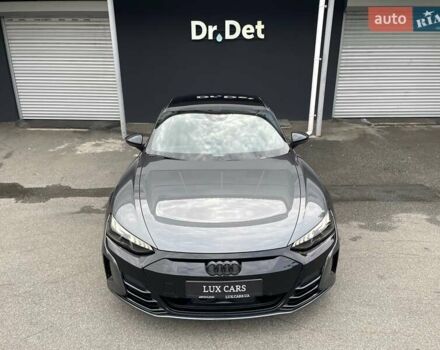 Сірий Ауді RS e-tron GT, об'ємом двигуна 0 л та пробігом 51 тис. км за 71900 $, фото 9 на Automoto.ua