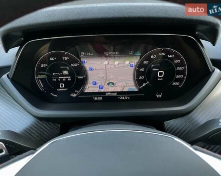 Сірий Ауді RS e-tron GT, об'ємом двигуна 0 л та пробігом 51 тис. км за 71900 $, фото 80 на Automoto.ua