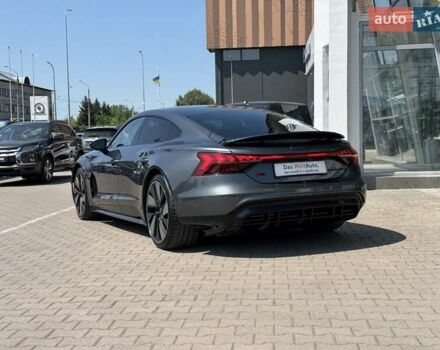 Серый Ауди RS e-tron GT, объемом двигателя 0 л и пробегом 51 тыс. км за 68490 $, фото 9 на Automoto.ua