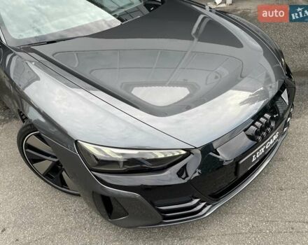 Сірий Ауді RS e-tron GT, об'ємом двигуна 0 л та пробігом 51 тис. км за 71900 $, фото 10 на Automoto.ua