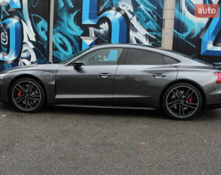 Сірий Ауді RS e-tron GT, об'ємом двигуна 0 л та пробігом 34 тис. км за 73800 $, фото 5 на Automoto.ua