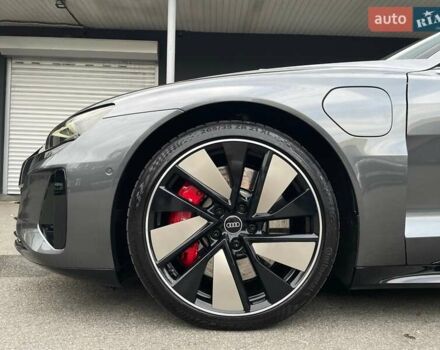 Сірий Ауді RS e-tron GT, об'ємом двигуна 0 л та пробігом 51 тис. км за 71900 $, фото 26 на Automoto.ua