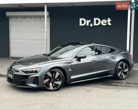 Сірий Ауді RS e-tron GT, об'ємом двигуна 0 л та пробігом 51 тис. км за 71900 $, фото 17 на Automoto.ua