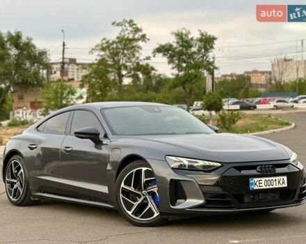 Сірий Ауді RS e-tron GT, об'ємом двигуна 0 л та пробігом 46 тис. км за 74900 $, фото 12 на Automoto.ua