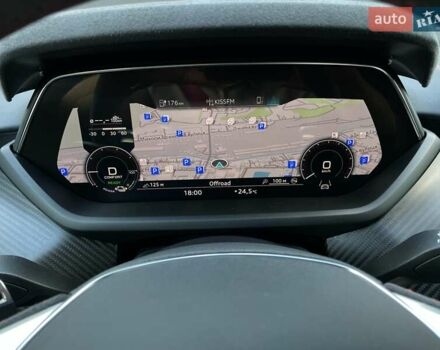 Сірий Ауді RS e-tron GT, об'ємом двигуна 0 л та пробігом 51 тис. км за 71900 $, фото 79 на Automoto.ua