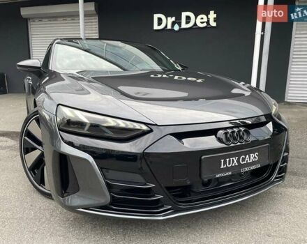 Сірий Ауді RS e-tron GT, об'ємом двигуна 0 л та пробігом 51 тис. км за 71900 $, фото 5 на Automoto.ua