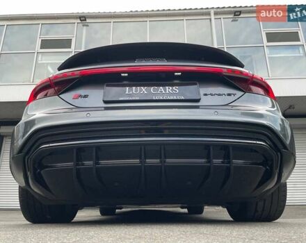 Сірий Ауді RS e-tron GT, об'ємом двигуна 0 л та пробігом 51 тис. км за 71900 $, фото 31 на Automoto.ua