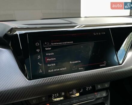 Сірий Ауді RS e-tron GT, об'ємом двигуна 0 л та пробігом 51 тис. км за 71900 $, фото 70 на Automoto.ua