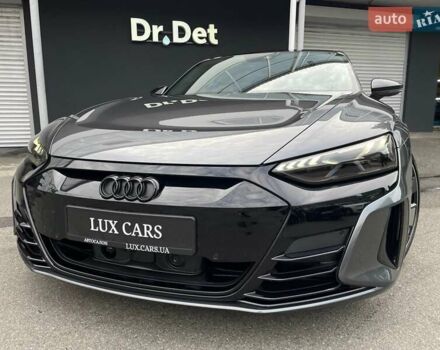 Сірий Ауді RS e-tron GT, об'ємом двигуна 0 л та пробігом 51 тис. км за 71900 $, фото 24 на Automoto.ua