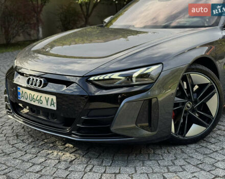 Сірий Ауді RS e-tron GT, об'ємом двигуна 0 л та пробігом 31 тис. км за 80000 $, фото 4 на Automoto.ua