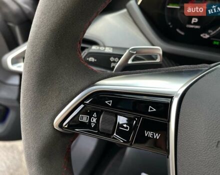 Сірий Ауді RS e-tron GT, об'ємом двигуна 0 л та пробігом 51 тис. км за 71900 $, фото 57 на Automoto.ua