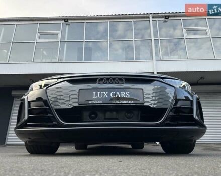 Сірий Ауді RS e-tron GT, об'ємом двигуна 0 л та пробігом 24 тис. км за 79900 $, фото 3 на Automoto.ua
