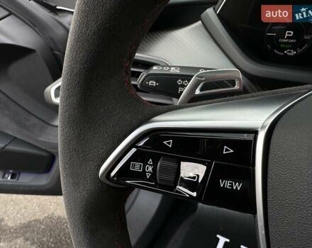 Сірий Ауді RS e-tron GT, об'ємом двигуна 0 л та пробігом 24 тис. км за 79900 $, фото 67 на Automoto.ua