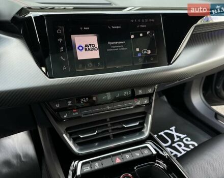 Сірий Ауді RS e-tron GT, об'ємом двигуна 0 л та пробігом 24 тис. км за 79900 $, фото 56 на Automoto.ua