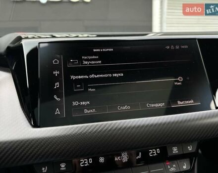 Сірий Ауді RS e-tron GT, об'ємом двигуна 0 л та пробігом 24 тис. км за 79900 $, фото 88 на Automoto.ua
