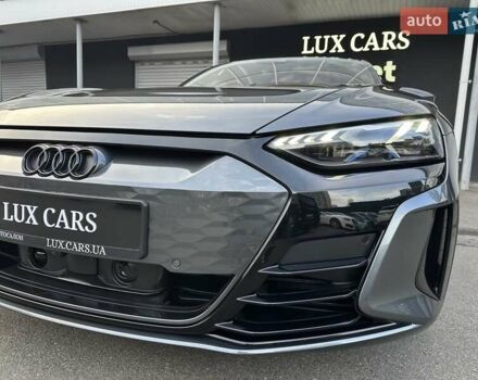Сірий Ауді RS e-tron GT, об'ємом двигуна 0 л та пробігом 24 тис. км за 79900 $, фото 4 на Automoto.ua