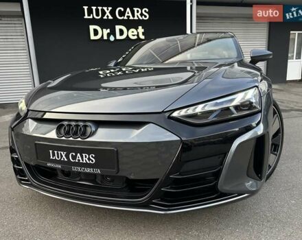Сірий Ауді RS e-tron GT, об'ємом двигуна 0 л та пробігом 24 тис. км за 79900 $, фото 14 на Automoto.ua