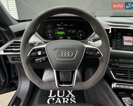 Сірий Ауді RS e-tron GT, об'ємом двигуна 0 л та пробігом 24 тис. км за 79900 $, фото 66 на Automoto.ua