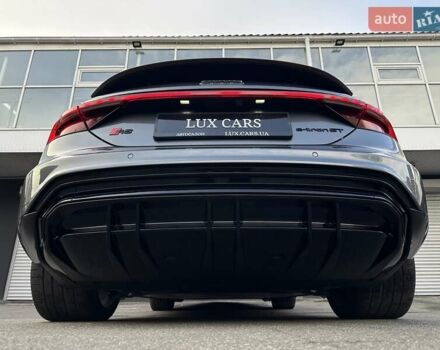 Сірий Ауді RS e-tron GT, об'ємом двигуна 0 л та пробігом 24 тис. км за 79900 $, фото 31 на Automoto.ua