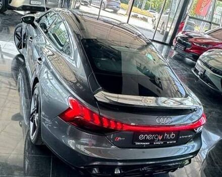 Сірий Ауді RS e-tron GT, об'ємом двигуна 0 л та пробігом 17 тис. км за 72000 $, фото 2 на Automoto.ua