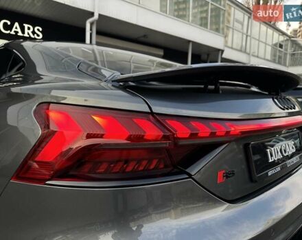 Сірий Ауді RS e-tron GT, об'ємом двигуна 0 л та пробігом 24 тис. км за 79900 $, фото 33 на Automoto.ua