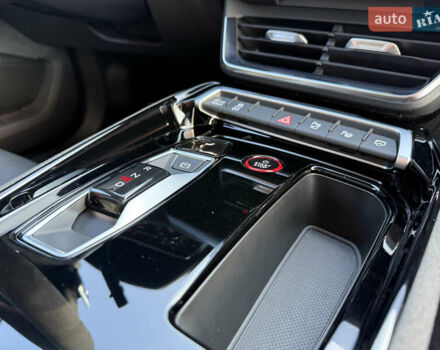 Ауді RS e-tron GT 2023 у Харкові на Automoto.ua Сірий Ауді RS e-tron GT, об'ємом двигуна 0 л та пробігом 11 тис. км за 98000 $, фото 38 на Automoto.ua