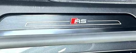 Серый Ауди RS e-tron GT, объемом двигателя 0 л и пробегом 18 тыс. км за 72500 $, фото 3 на Automoto.ua