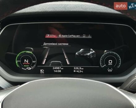 Сірий Ауді RS e-tron GT, об'ємом двигуна 0 л та пробігом 24 тис. км за 79900 $, фото 95 на Automoto.ua