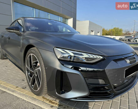 Ауді RS e-tron GT 2023 у Харкові на Automoto.ua Сірий Ауді RS e-tron GT, об'ємом двигуна 0 л та пробігом 11 тис. км за 98000 $, фото 11 на Automoto.ua