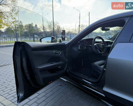 Ауді RS e-tron GT 2023 у Харкові на Automoto.ua Сірий Ауді RS e-tron GT, об'ємом двигуна 0 л та пробігом 11 тис. км за 98000 $, фото 16 на Automoto.ua