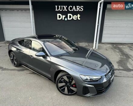 Сірий Ауді RS e-tron GT, об'ємом двигуна 0 л та пробігом 24 тис. км за 79900 $, фото 16 на Automoto.ua