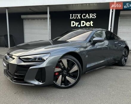 Сірий Ауді RS e-tron GT, об'ємом двигуна 0 л та пробігом 24 тис. км за 79900 $, фото 7 на Automoto.ua